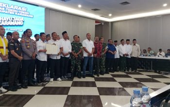 Seluruh Lapisan Masyarakat Karawang Bersama Pemerintah Gelar Deklarasi Damai