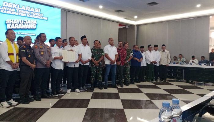 Seluruh Lapisan Masyarakat Karawang Bersama Pemerintah Gelar Deklarasi Damai