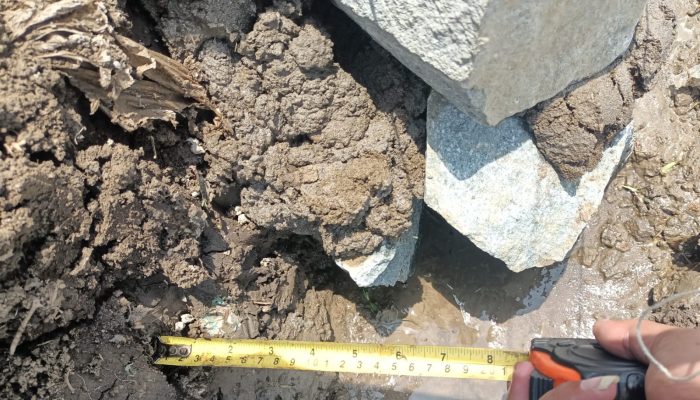 Diduga Proyek PISEW Cilebar Bermasalah, Transparansi Nol, Ketua Kelompok PISEW Ajak Wartawan “Ketemu di Darat”