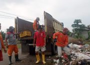 Sekdes Anom Gencar Lakukan Giat Pembersihan Sampah