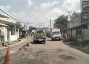 Warga Keluhkan Jalan Kosambi–Telagasari Rusak, Masyarakat Berharap Pemerintah Lakukan Perbaikan