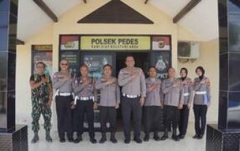 Kapolsek Pedes Terima Tim Penilai Lomba Kebersihan Mako Polsek Jajaran Polres Karawang