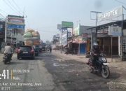 Jalan Kosambi–Telagasari Berlubang Parah, Masyarakat Pertanyakan Kewajiban Pajak dan Layanan Publik