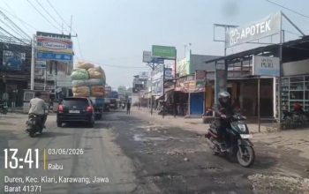 Jalan Kosambi–Telagasari Berlubang Parah, Masyarakat Pertanyakan Kewajiban Pajak dan Layanan Publik