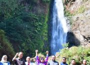 Plt. Bupati Pekalongan Bersama Forkopimda Naik Sepeda Motor Tinjau Infrastruktur dan Destinasi Wisata di Petungkriyono