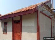 Kades Ucok Apresiasi Bupati Karawang dan Dinas PRKP, Dua Warga Desa Kalisari Terima Bantuan Rulahu