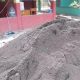 Pembangunan SDN Panyingkiran IV Disorot, Pasir Berwarna Hitam Diduga Material Limbah