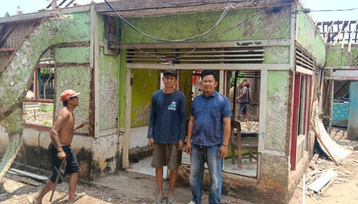 Dapat Bantuan Rulahu, Warga Belendung Karawang Sampaikan Terima Kasih kepada Pemkab