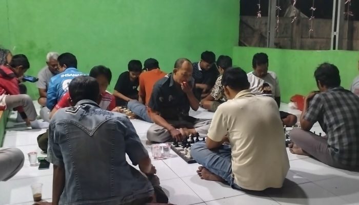 Semarak HUT RI ke-81, Warga RW 18 Griya Pesona Asri Gelar Turnamen Catur Berhadiah Sepeda Motor