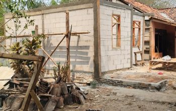 Dugaan Spesifikasi Pembesian Rulahu di Dusun Gombol Dipertanyakan, Papan Proyek Juga Tak Terpasang