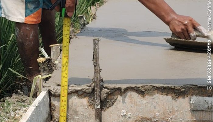 Hasil Kroscek Jalan Usaha Tani Rp323,5 Juta di Kosambibatu Cilebar, Ketebalan Beton Terukur 13 Cm